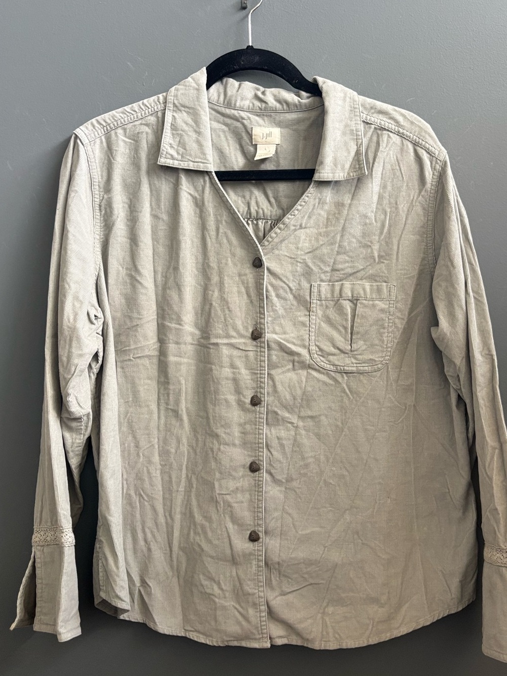 J. Jill Light Gray Casual Button-Down Shirt